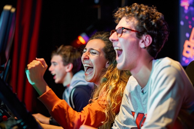 quiz tv team building nantes renforcez cohesion equipe 2 quiz tv team building nantes renforcez cohesion equipe 2
