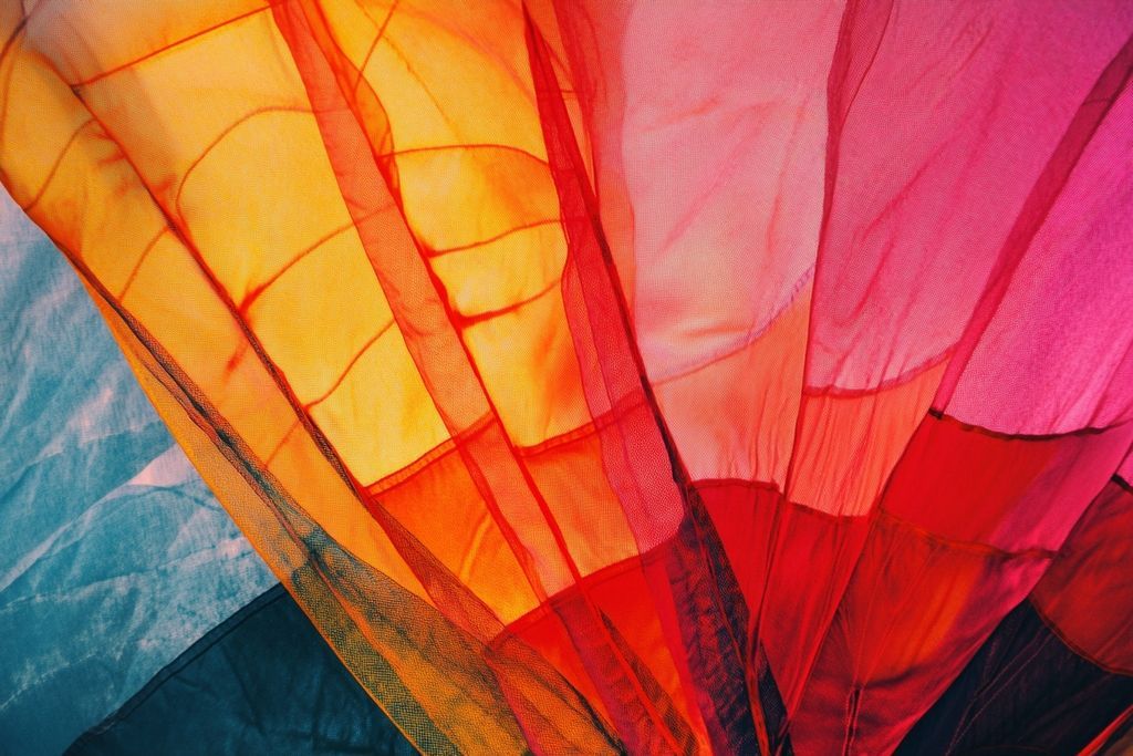 Slam les nuages : Équipez-vous en matériel de parapente de qualité pour un team building inoubliable dans le Poitou !